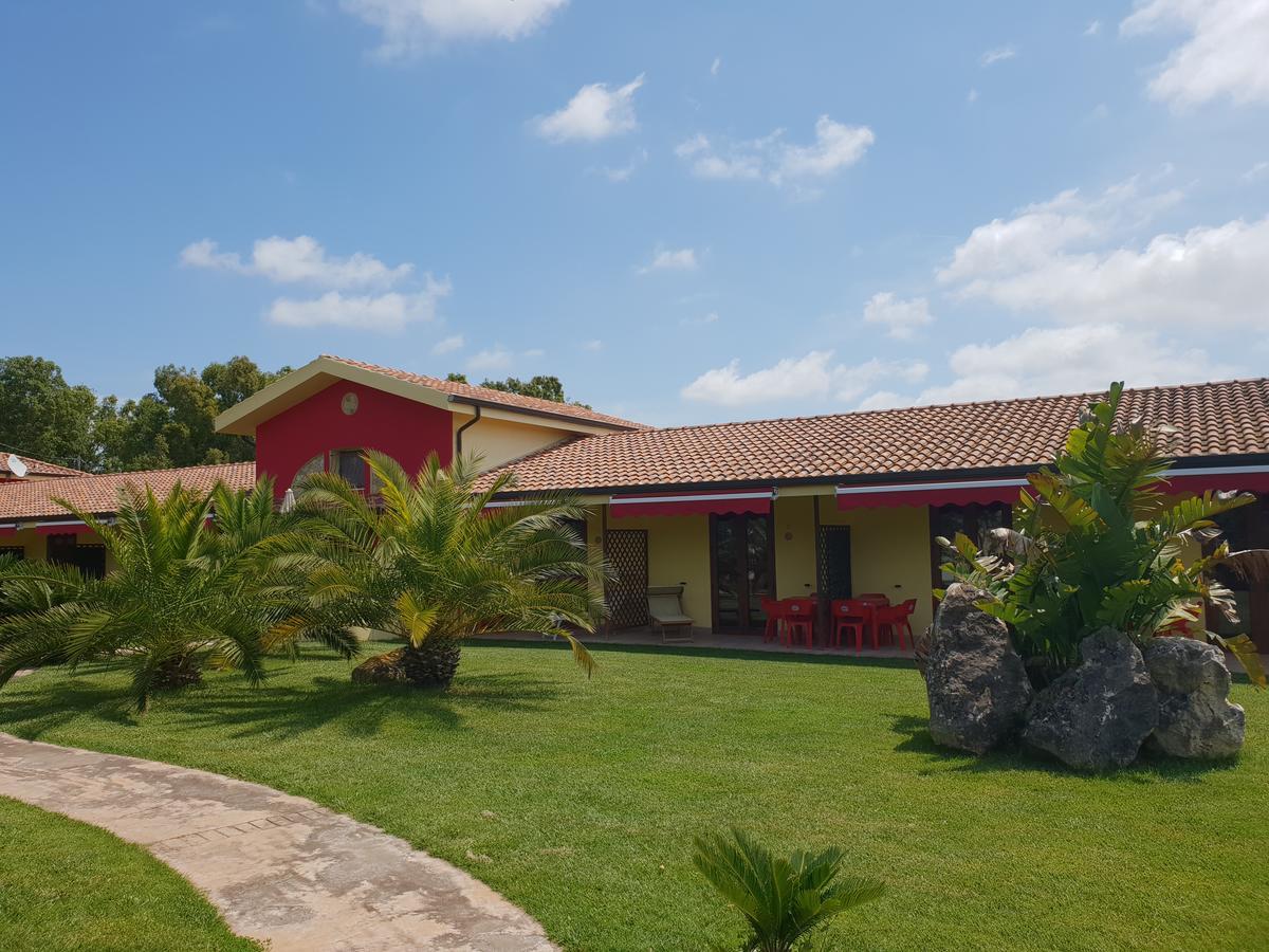 Penzion Su Soi Càbras Exteriér fotografie